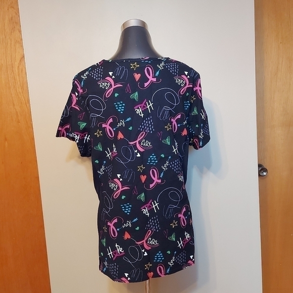 SCRUB Top Women Healthcare Medical Uniform - Picture 4 of 7